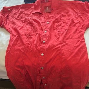 Absolutely New Guess Dress in Red color. Perfect wear for your summers